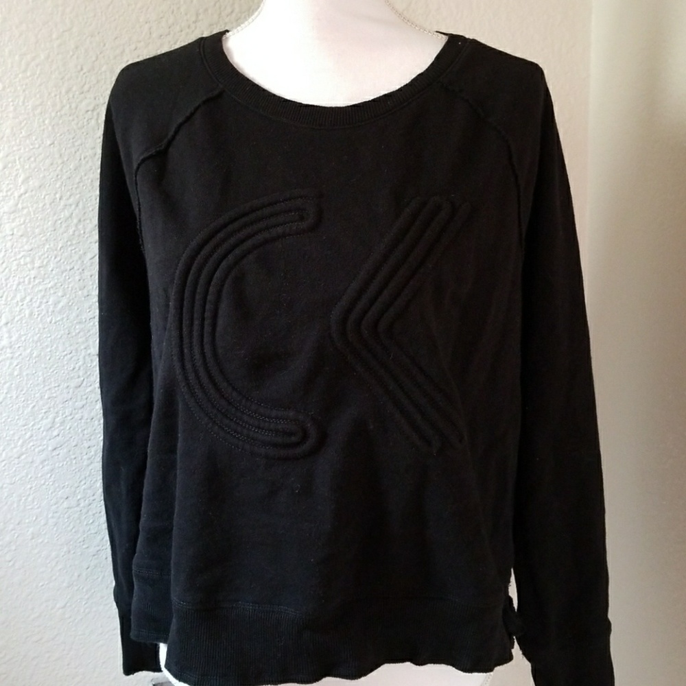 Black Calvin Klein performance dry sweater, XL